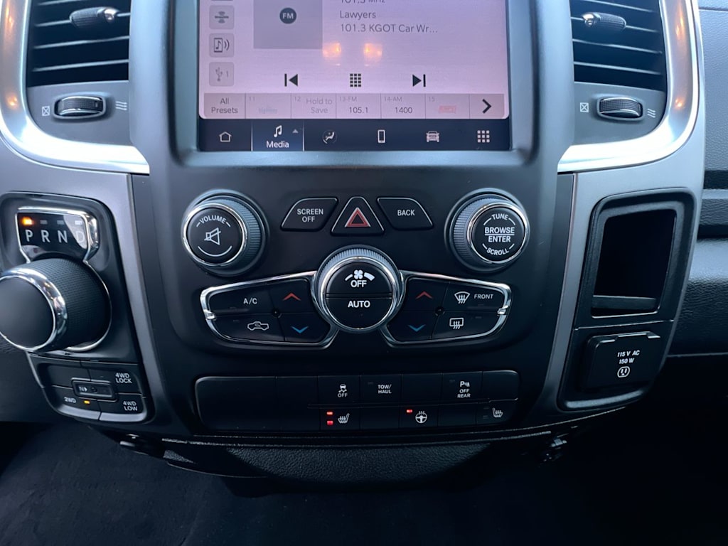 2022 RAM 1500 SLT 22