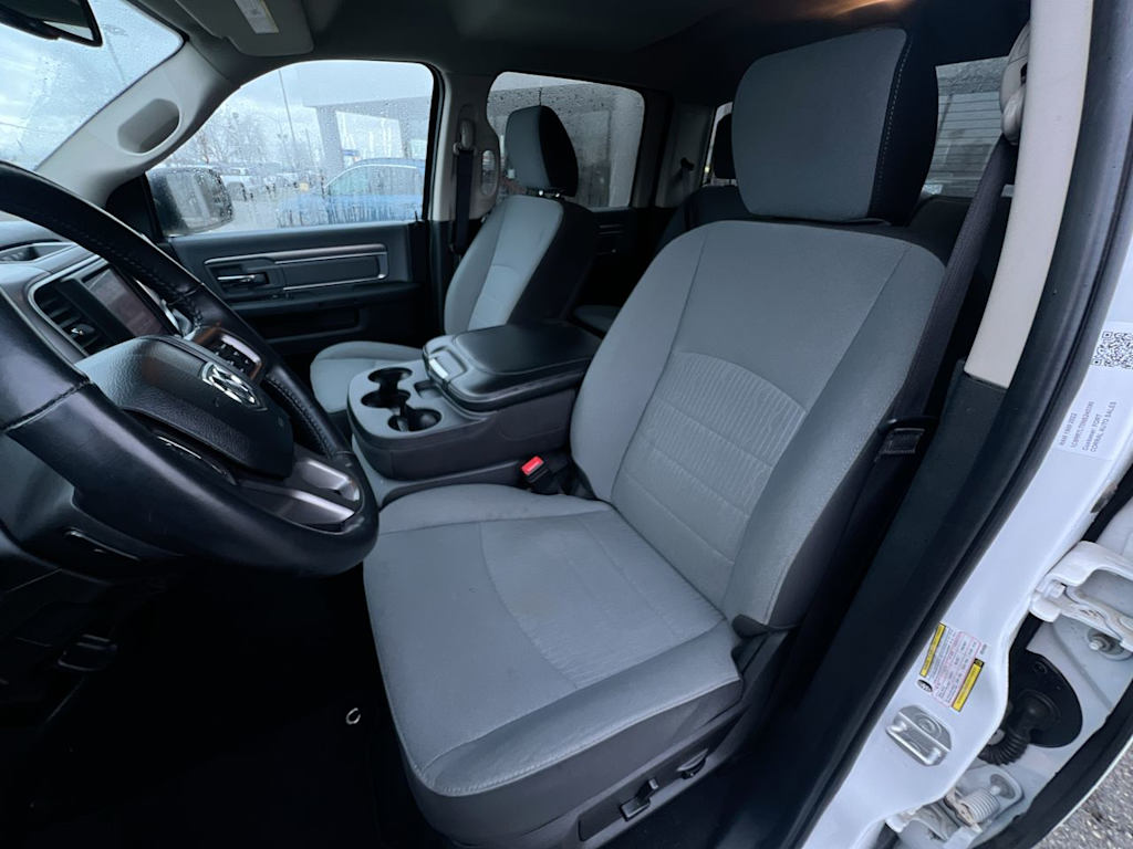 2022 RAM 1500 SLT 8