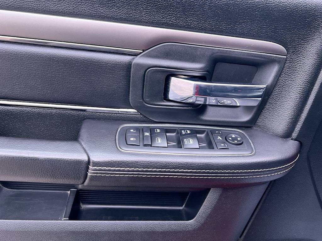 Thumbnail: 2017 RAM 1500 - 19
