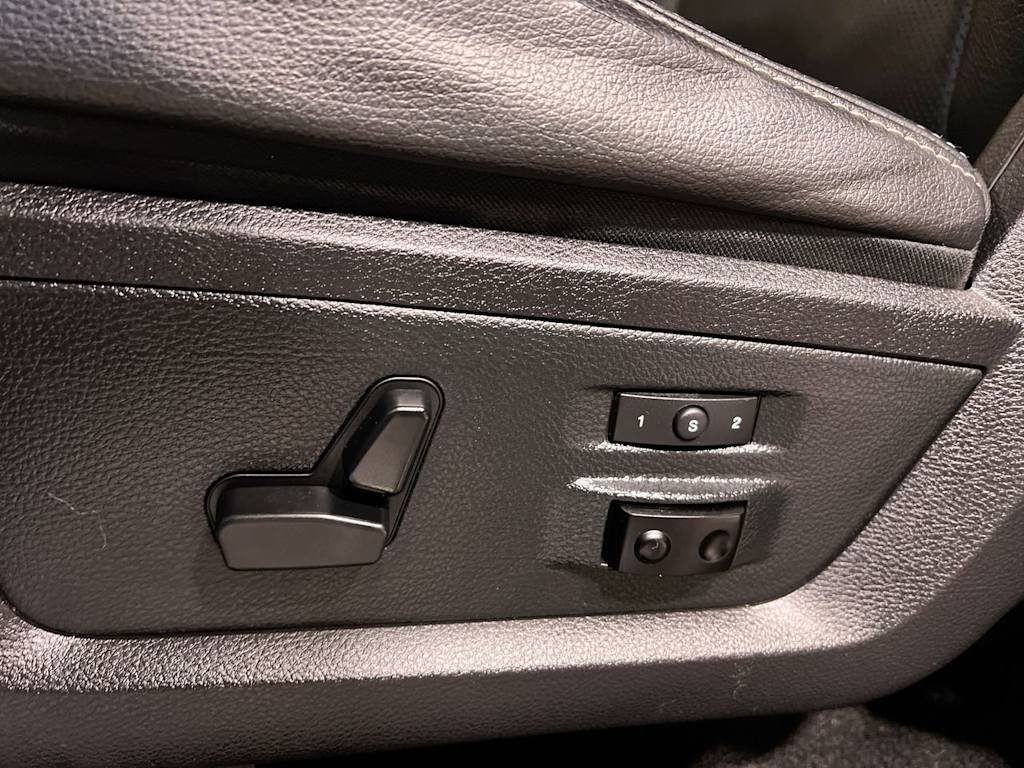 Thumbnail: 2016 RAM 1500 - 19