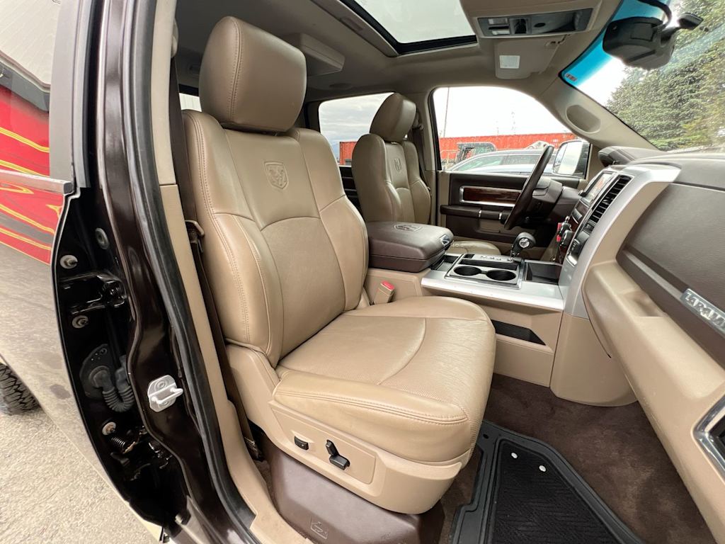 Thumbnail: 2011 RAM 1500 - 9
