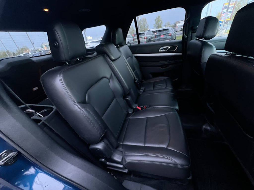Thumbnail: 2016 Ford Explorer - 26