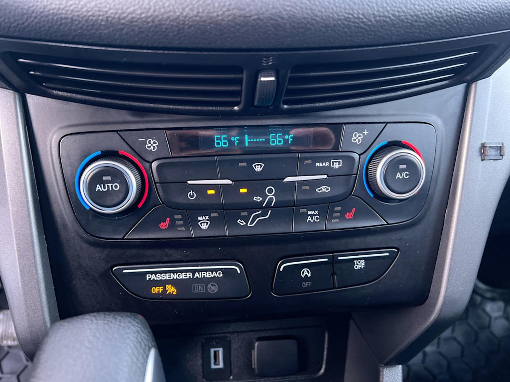 Thumbnail: 2019 Ford Escape - 24