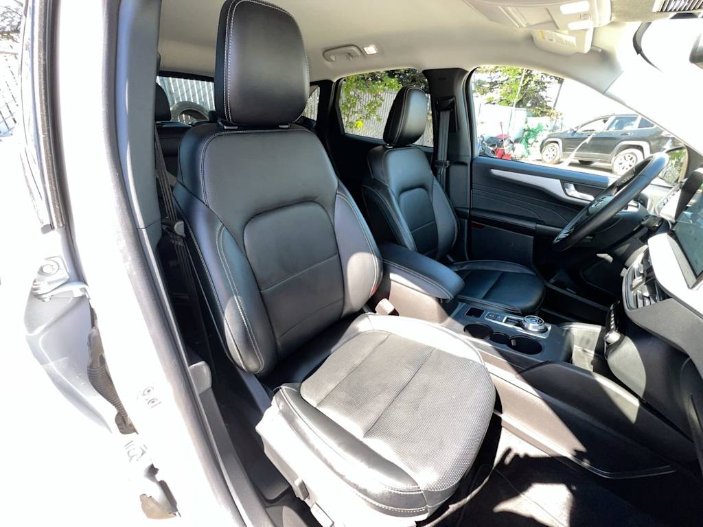Thumbnail: 2025 Ford Escape - 9