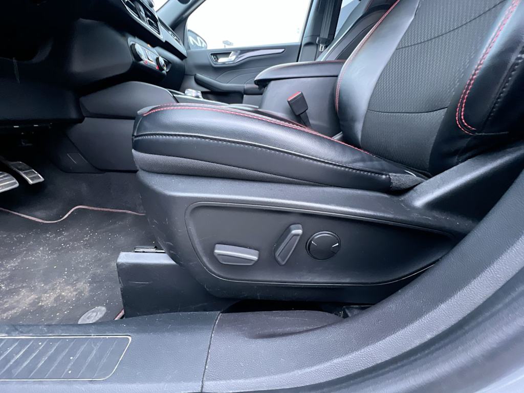 Thumbnail: 2023 Ford Escape - 19