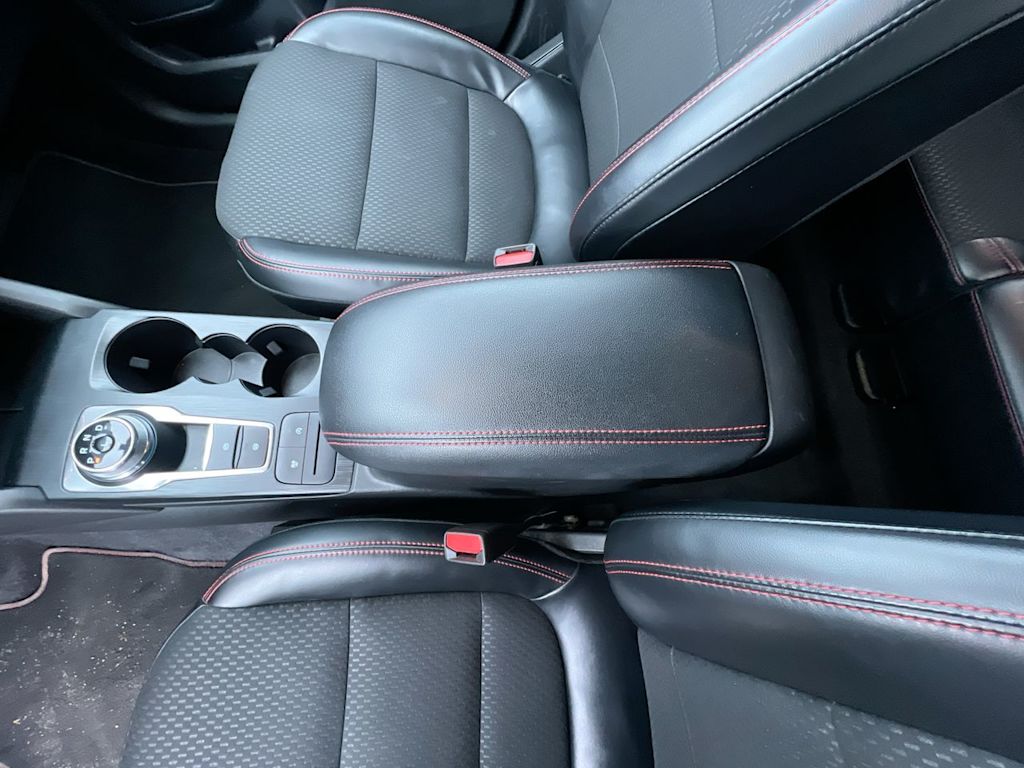 Thumbnail: 2023 Ford Escape - 9