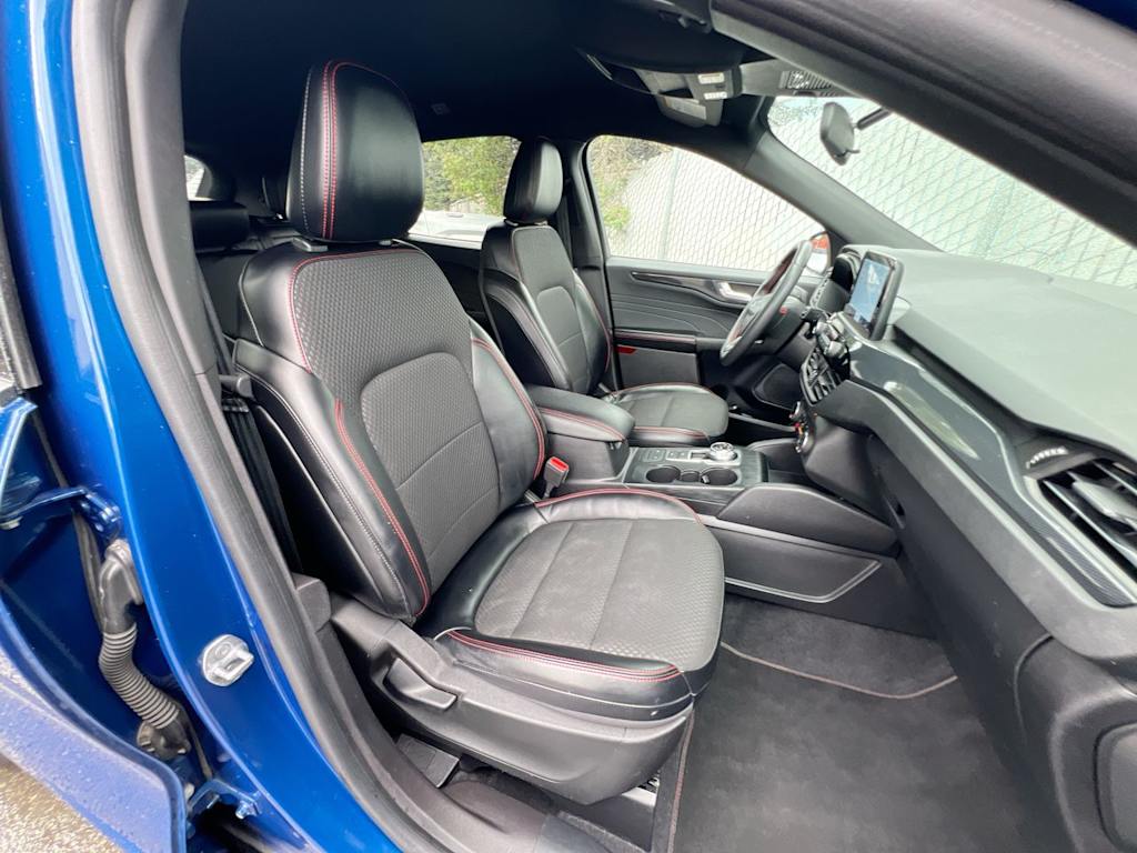 Thumbnail: 2023 Ford Escape - 8