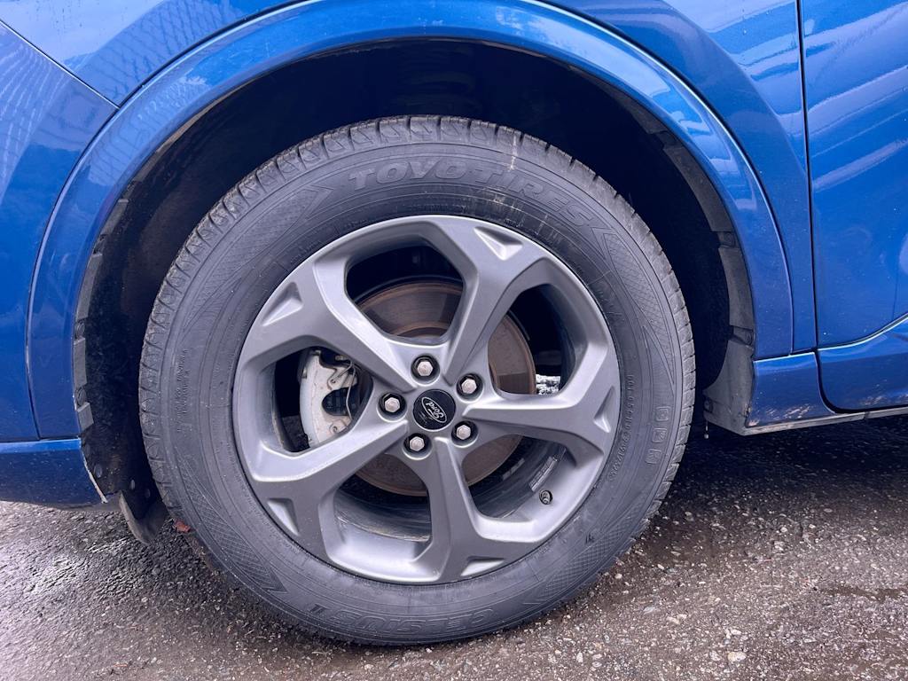 Thumbnail: 2023 Ford Escape - 6