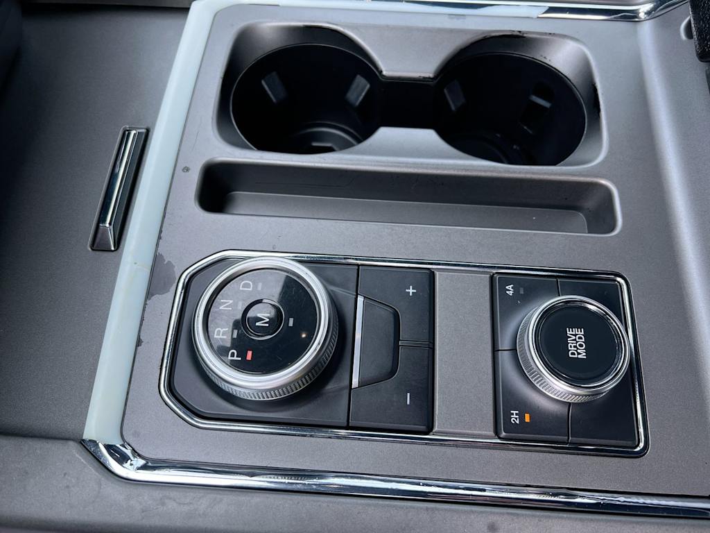 Thumbnail: 2021 Ford Expedition - 23