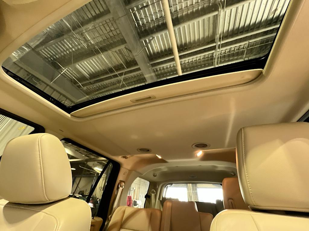 Thumbnail: 2017 Ford Expedition - 24