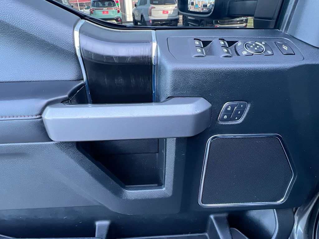 Thumbnail: 2018 Ford F-350 - 18