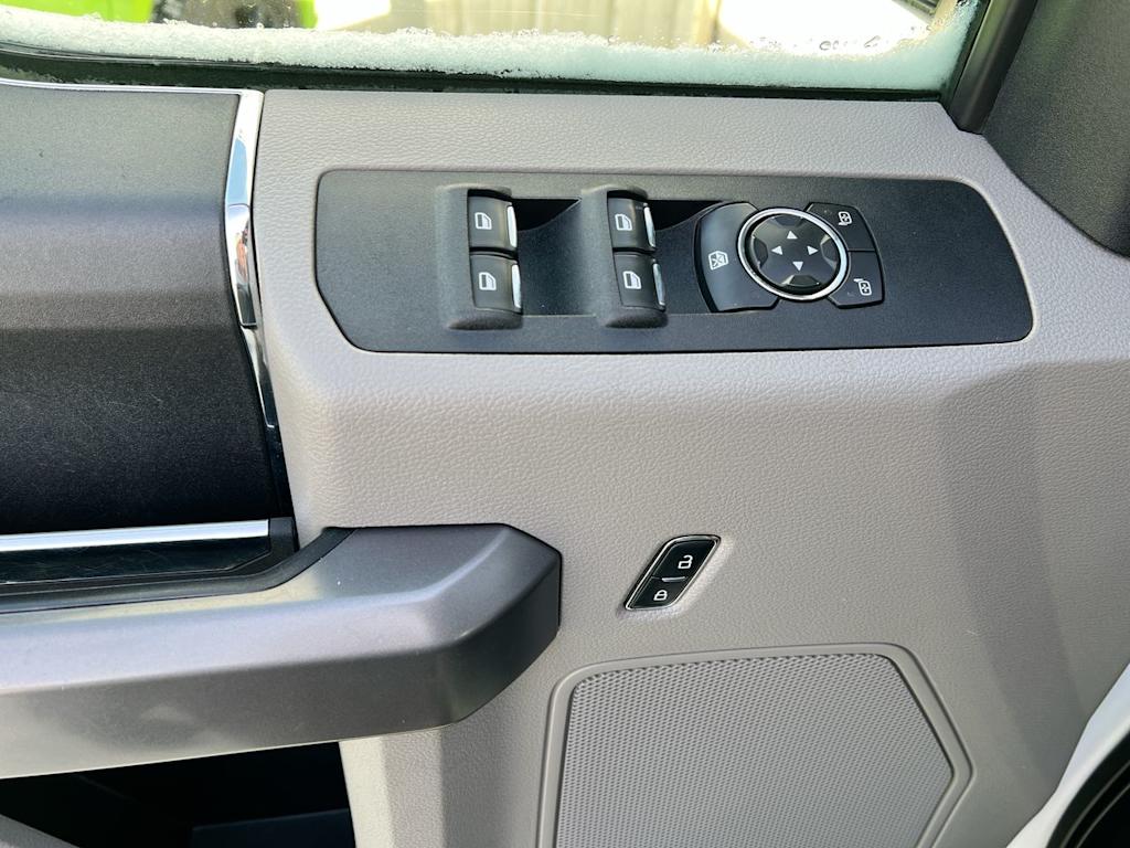 Thumbnail: 2019 Ford F-350 - 19