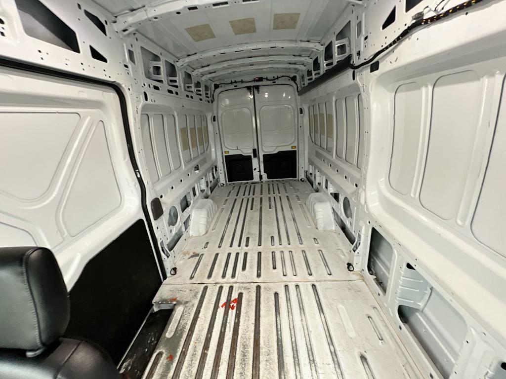 Thumbnail: 2022 Ford Transit Series - 9