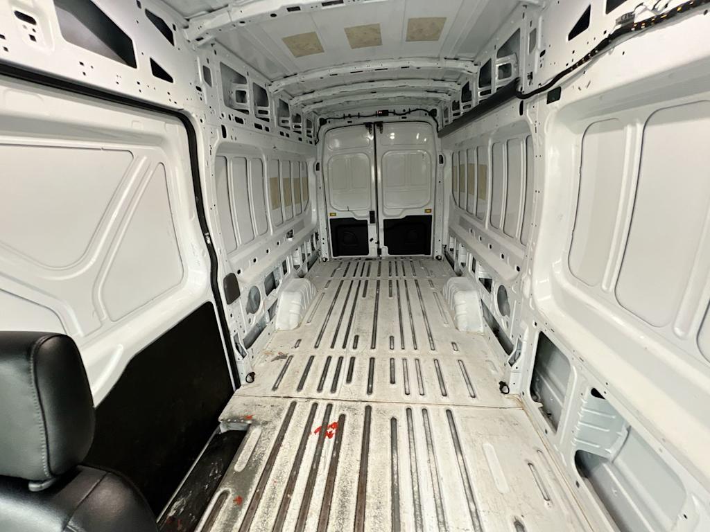 Thumbnail: 2022 Ford Transit Series - 23