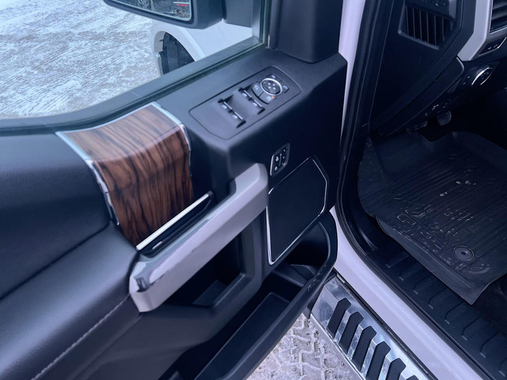 Thumbnail: 2019 Ford F-150 - 9