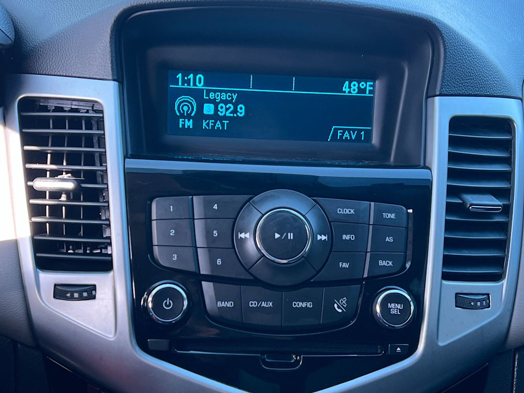 Thumbnail: 2014 Chevrolet Cruze - 20