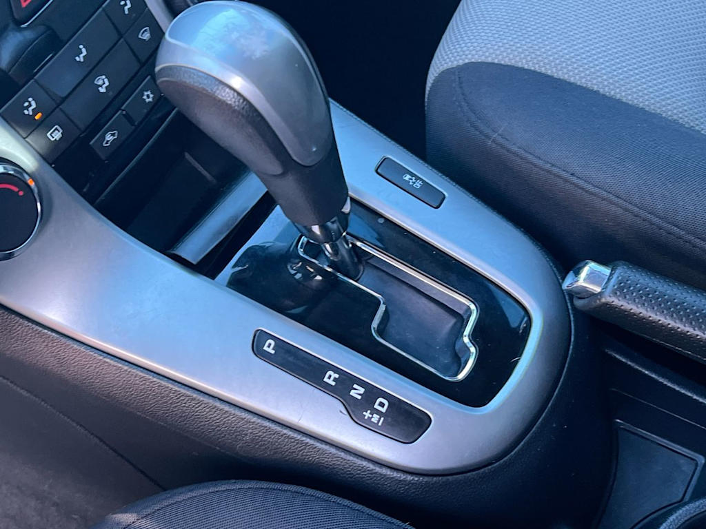 Thumbnail: 2014 Chevrolet Cruze - 12