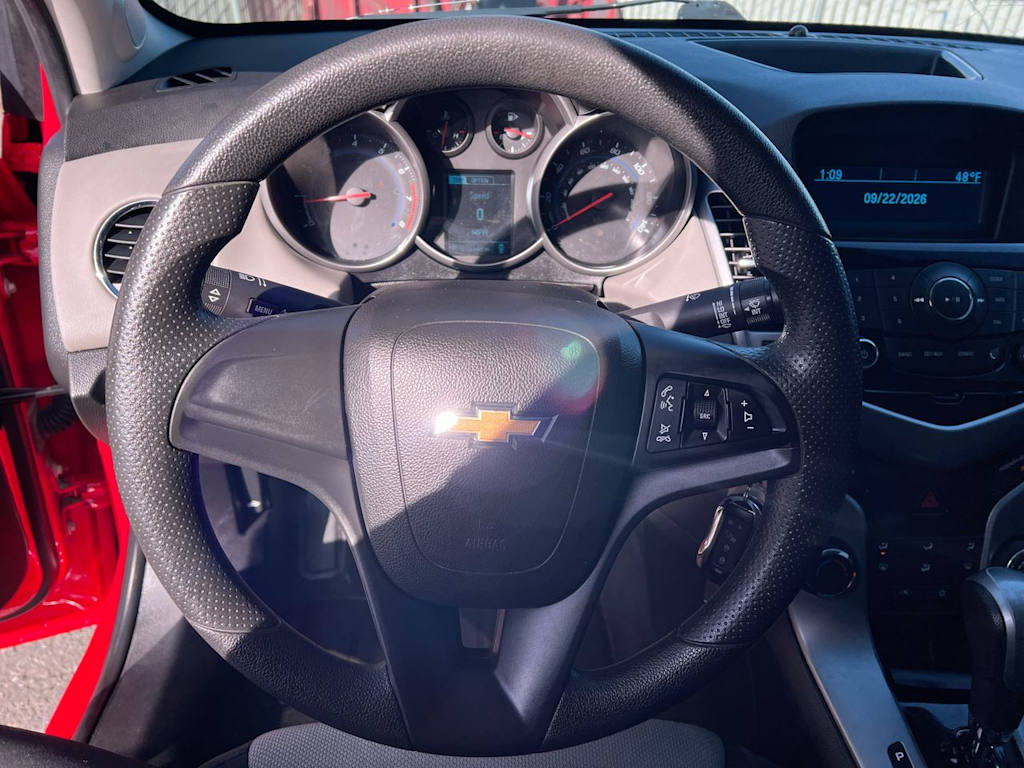 Thumbnail: 2014 Chevrolet Cruze - 2
