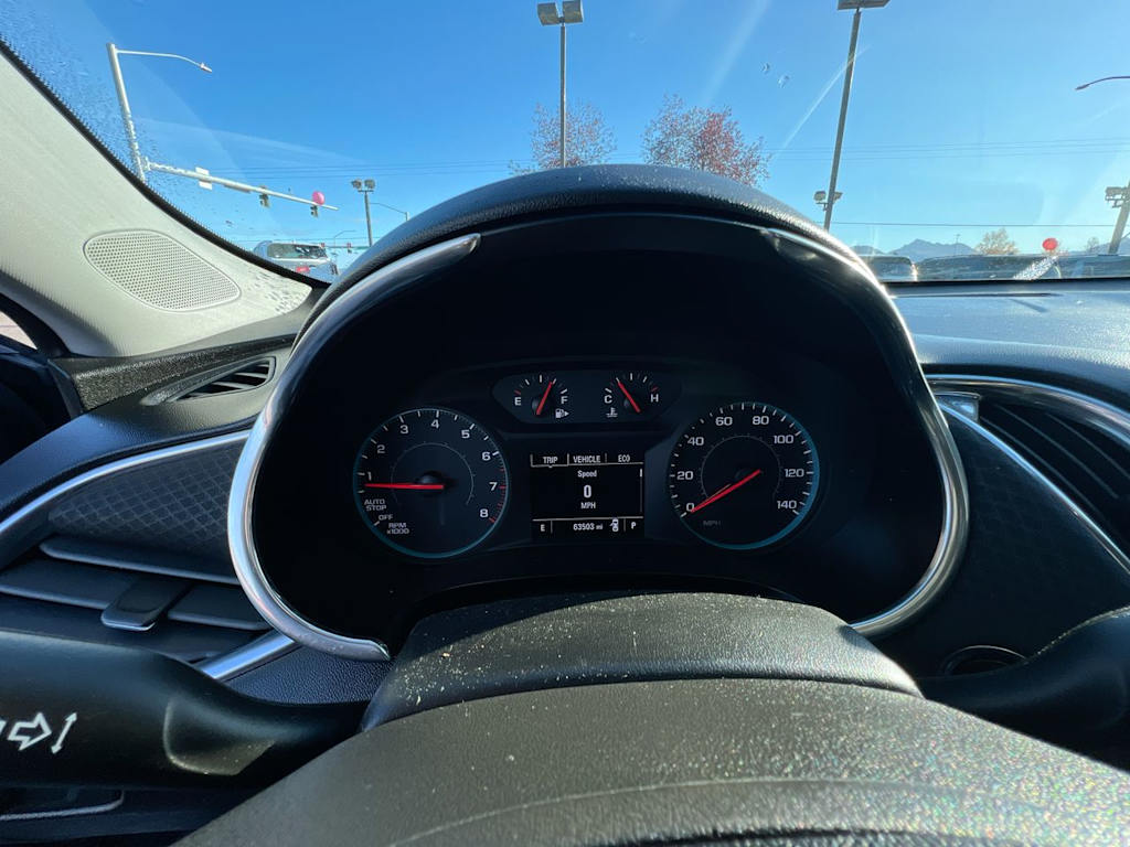 Thumbnail: 2019 Chevrolet Malibu - 14