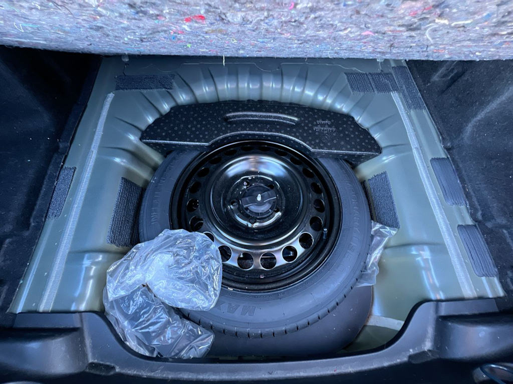 Thumbnail: 2019 Chevrolet Malibu - 28