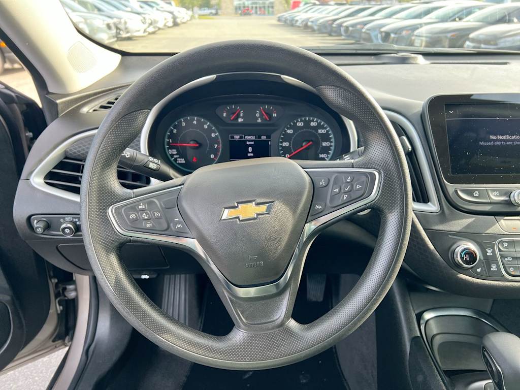 Thumbnail: 2024 Chevrolet Malibu - 2