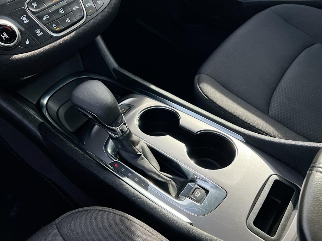 Thumbnail: 2024 Chevrolet Malibu - 12