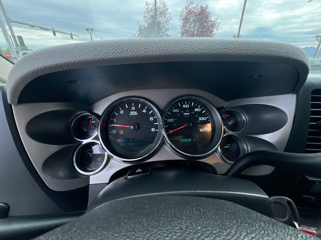 Thumbnail: 2013 Chevrolet Silverado 2500 - 13