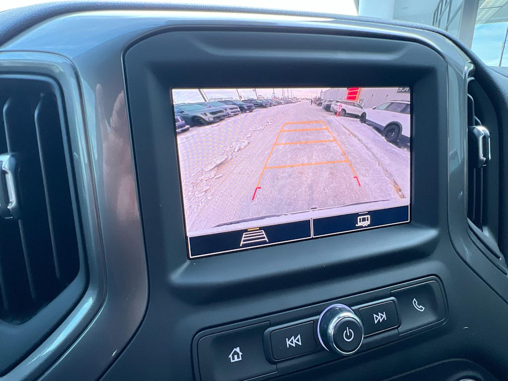 Thumbnail: 2025 Chevrolet Silverado 1500 - 21