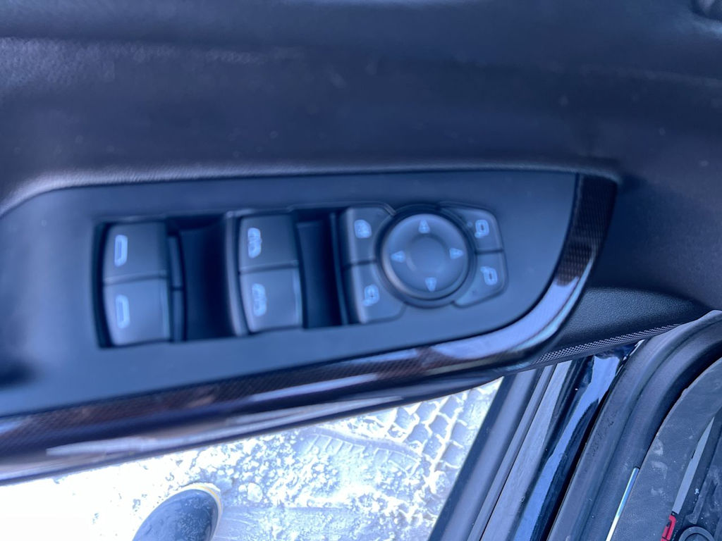 Thumbnail: 2023 GMC Acadia - 19