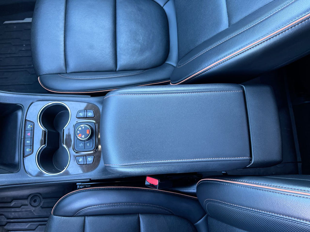 Thumbnail: 2023 GMC Acadia - 25