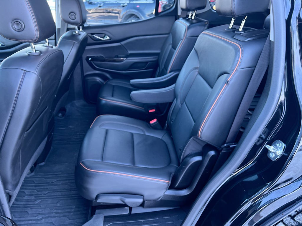 Thumbnail: 2023 GMC Acadia - 9