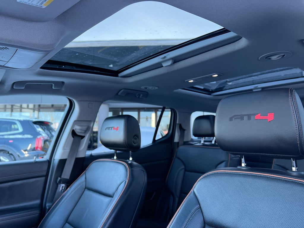 Thumbnail: 2023 GMC Acadia - 26