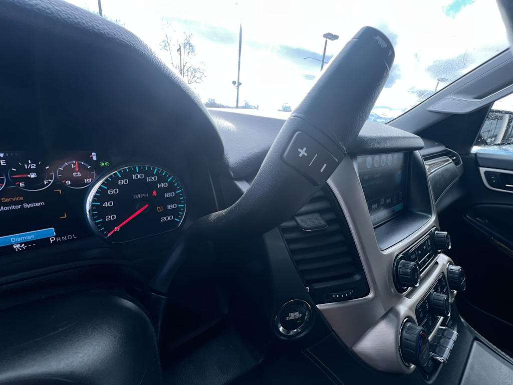 2017 GMC Yukon Denali 26