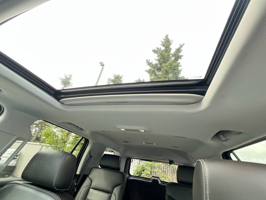 Thumbnail: 2019 GMC Yukon - 24