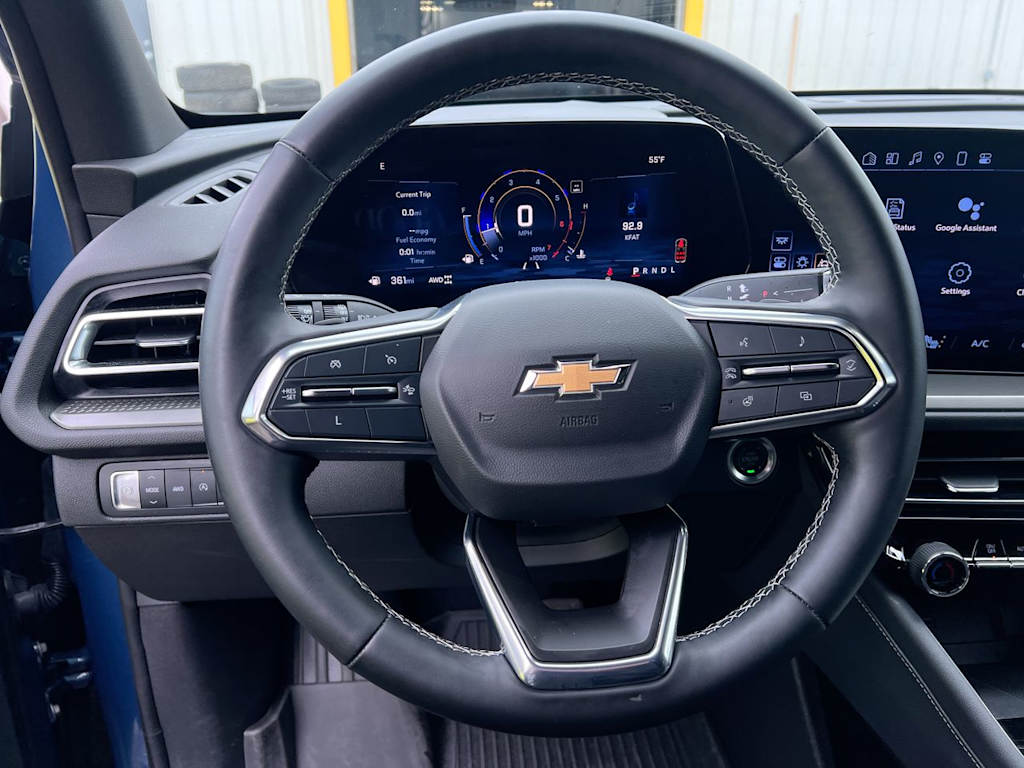 Thumbnail: 2024 Chevrolet Traverse - 2