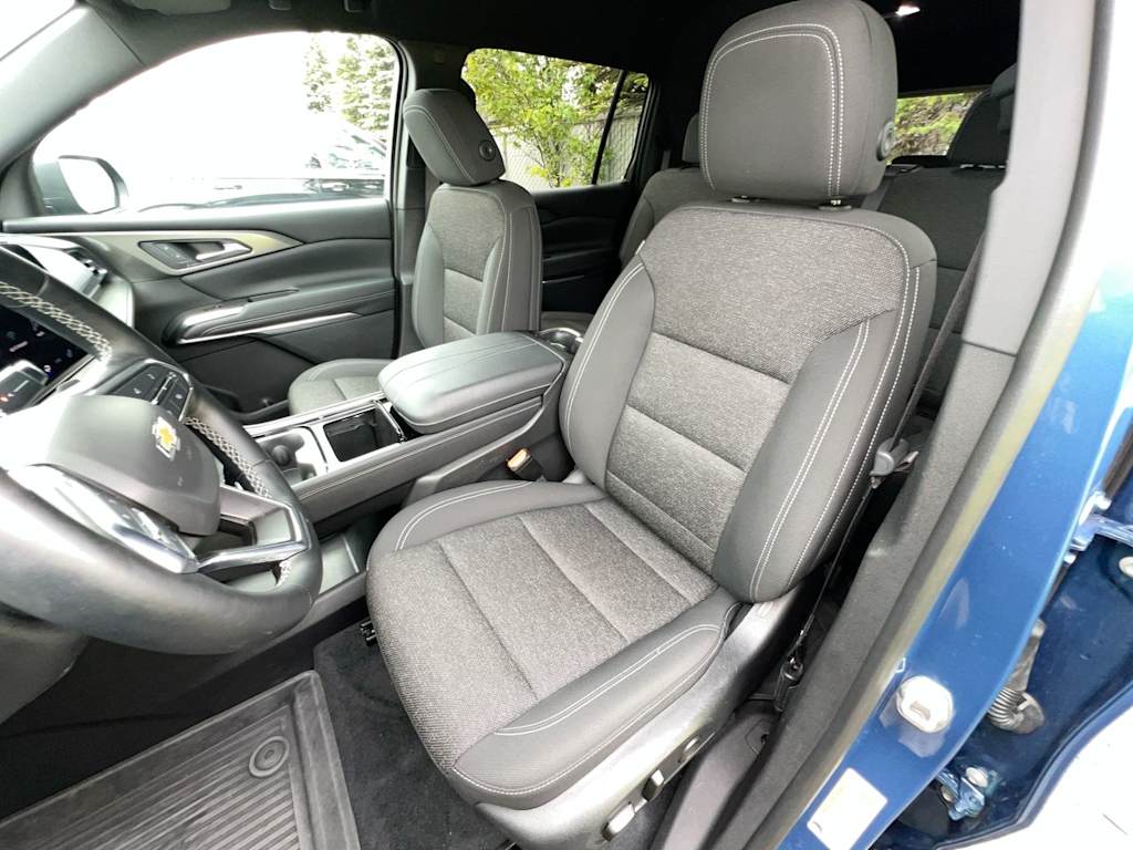 Thumbnail: 2024 Chevrolet Traverse - 8