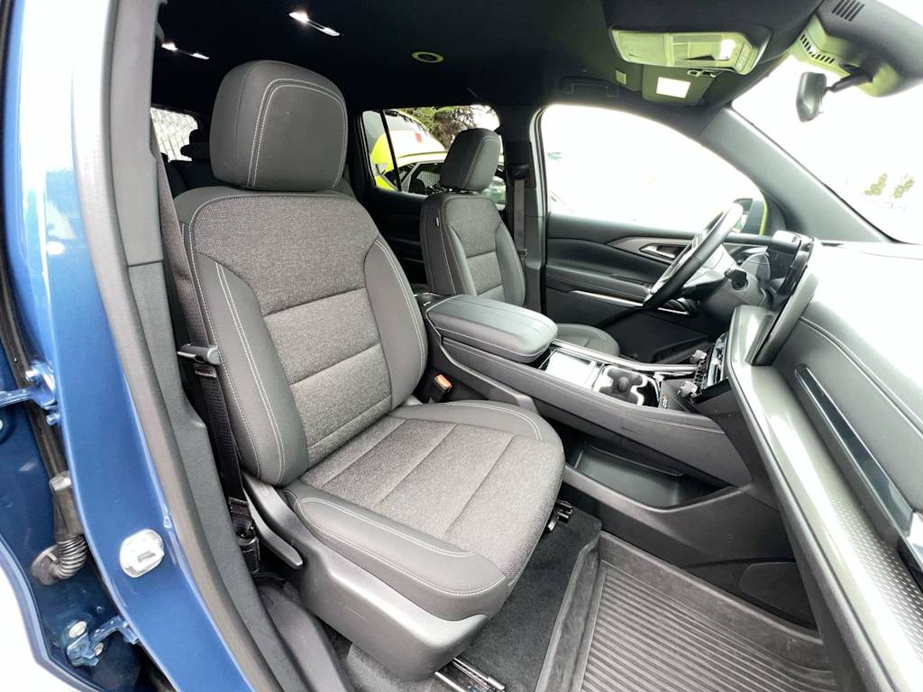 Thumbnail: 2024 Chevrolet Traverse - 9