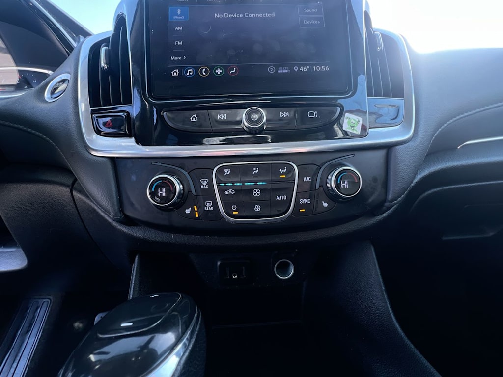 2020 Chevrolet Traverse LT 23