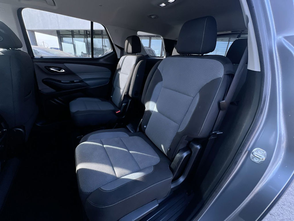 2020 Chevrolet Traverse LT 10
