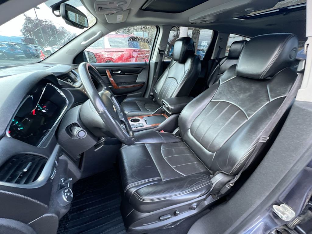 Thumbnail: 2013 Chevrolet Traverse - 9