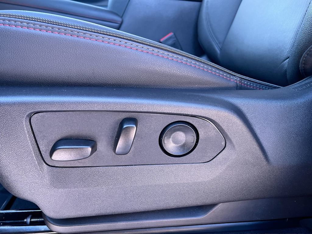 Thumbnail: 2025 Chevrolet Tahoe - 19