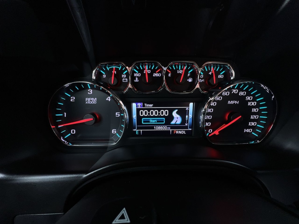 2017 Chevrolet Suburban 1500 LT 11