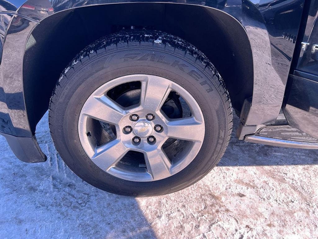 Thumbnail: 2020 Chevrolet Tahoe - 8