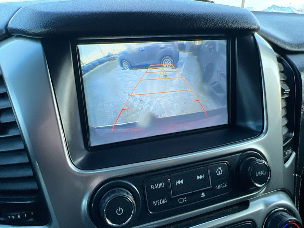 Thumbnail: 2017 Chevrolet Suburban - 19