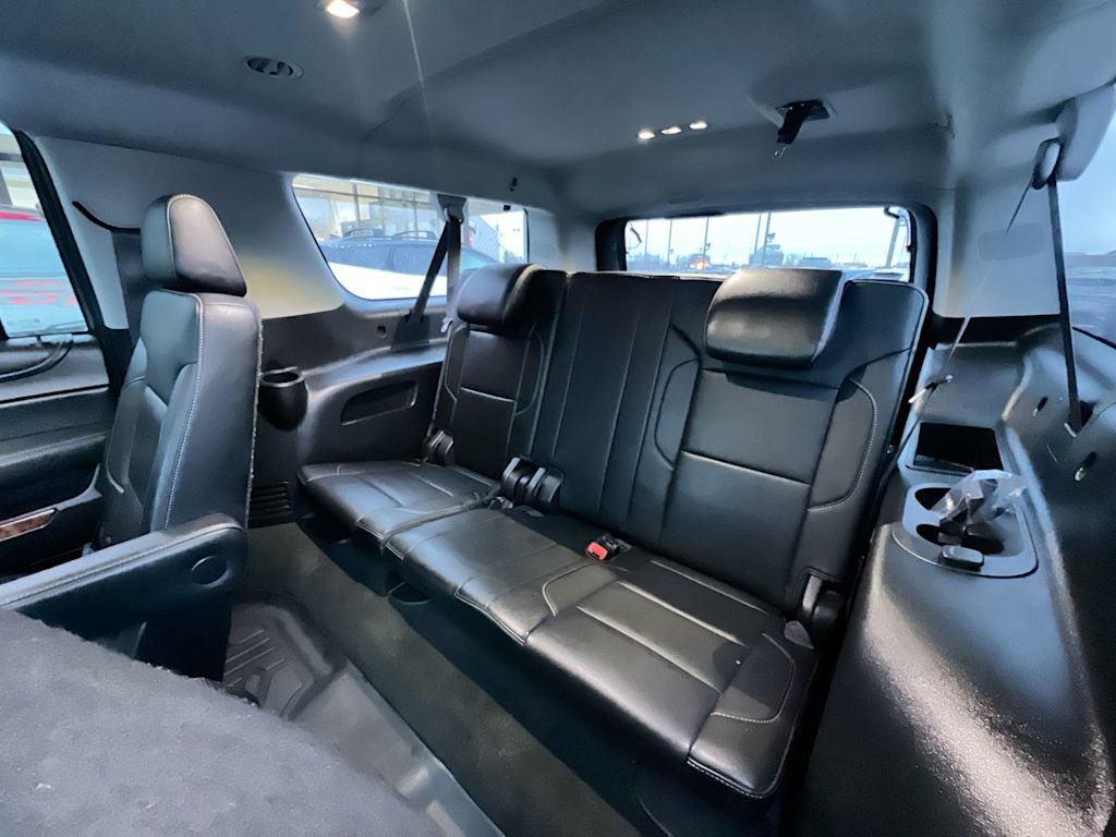 2017 Chevrolet Suburban Premier 25