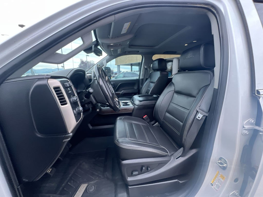 Thumbnail: 2018 GMC Sierra 3500 - 19