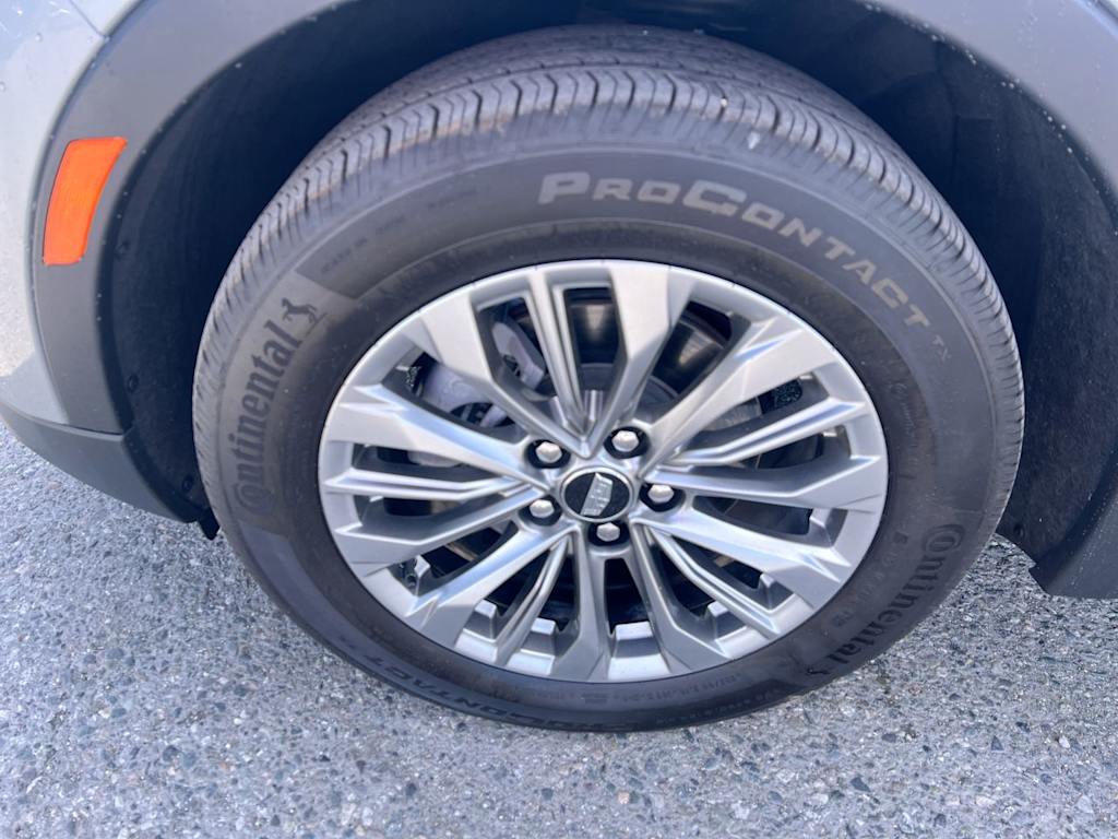 Thumbnail: 2024 Cadillac XT4 - 7