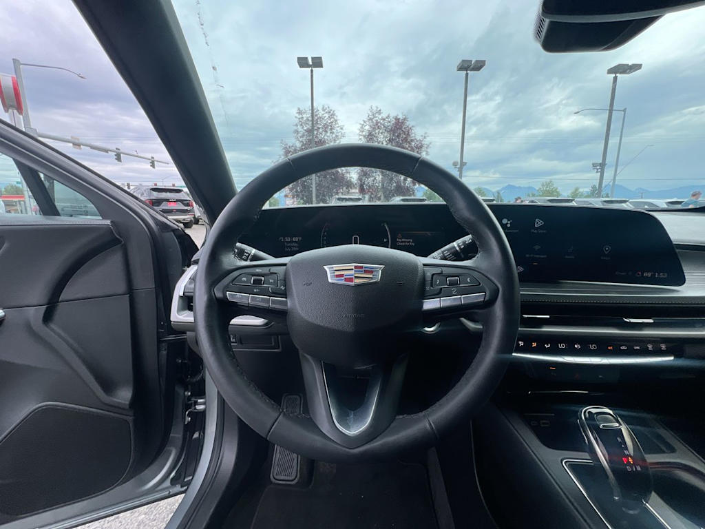 Thumbnail: 2024 Cadillac XT4 - 2