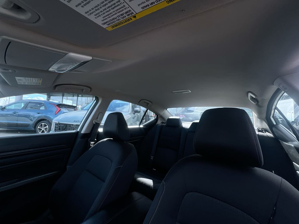 2019 Nissan Altima S 9