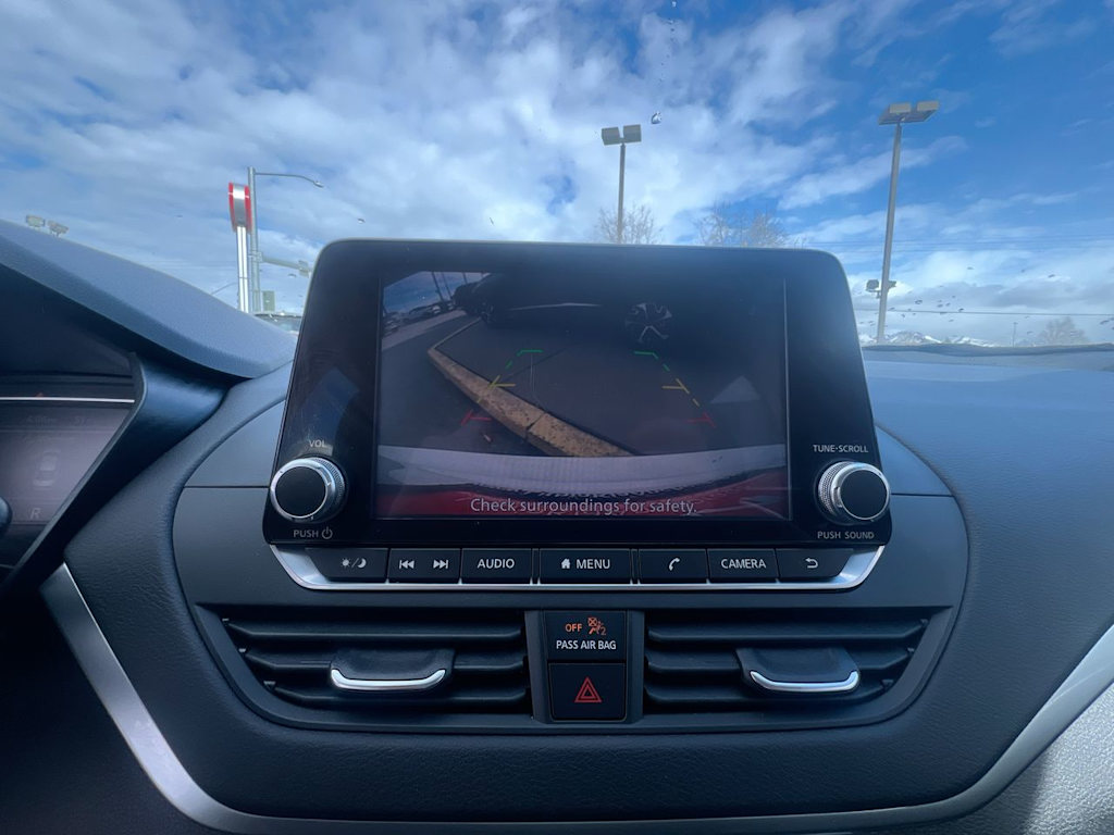 2019 Nissan Altima S 21